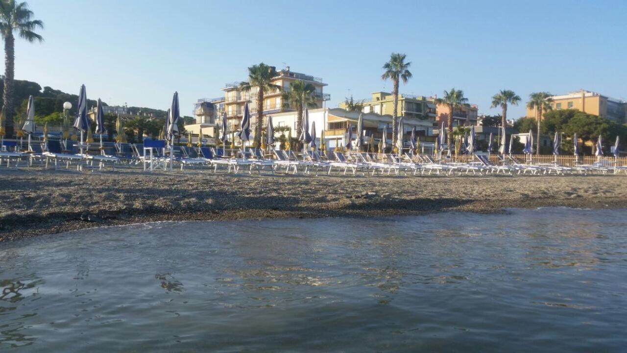 Hotel Villa San Giuseppe San Bartolomeo Al Mare Exteriér fotografie