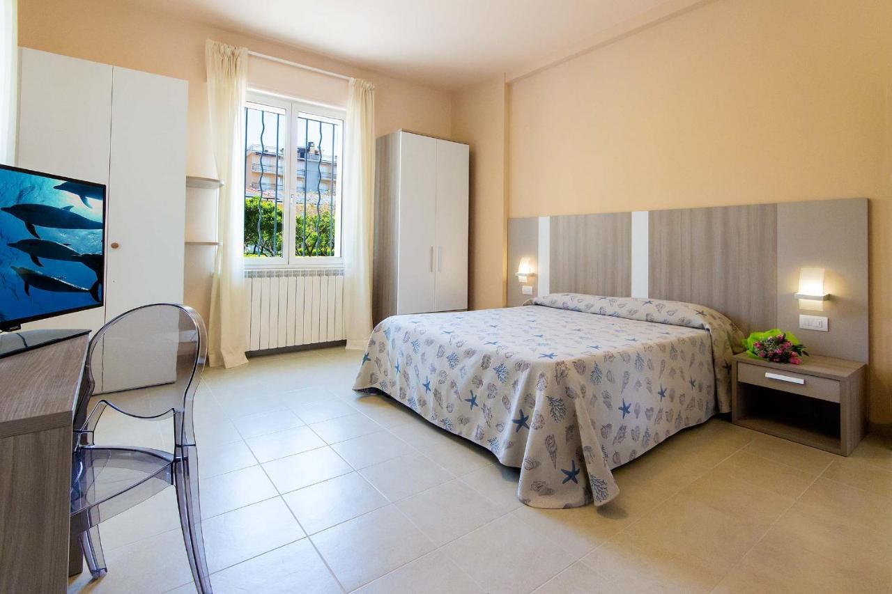 Hotel Villa San Giuseppe San Bartolomeo Al Mare Exteriér fotografie