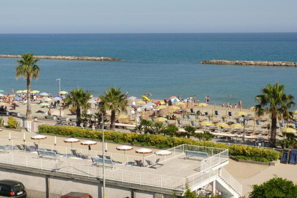 Hotel Villa San Giuseppe San Bartolomeo Al Mare Exteriér fotografie