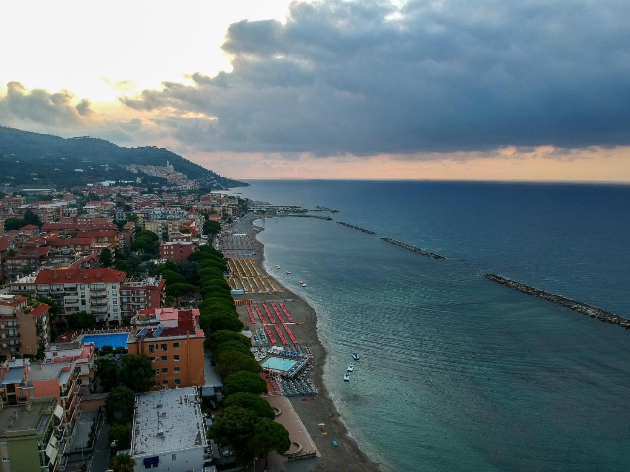 Hotel Villa San Giuseppe San Bartolomeo Al Mare Exteriér fotografie